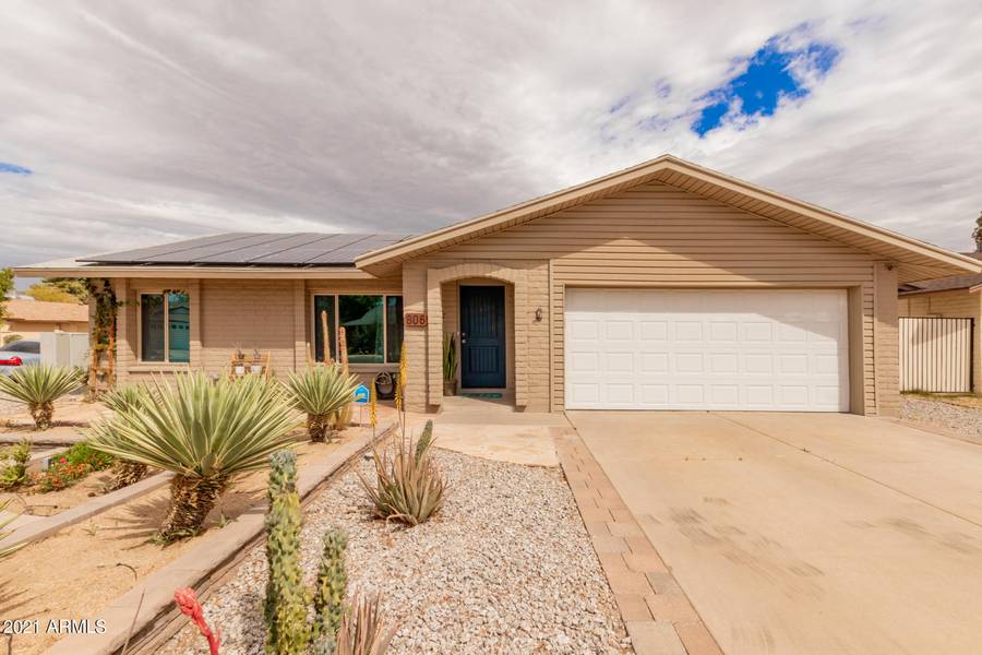 806 E TODD Drive, Tempe, AZ 85283