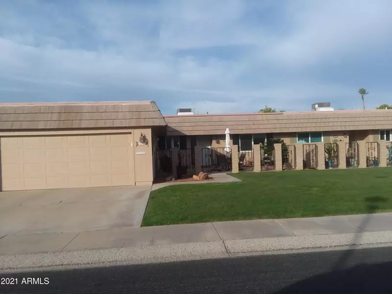 10221 W PINERIDGE Drive, Sun City, AZ 85351