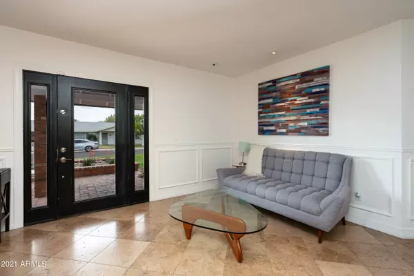 Scottsdale, AZ 85251,6422 E CALLE DEL PAISANO --