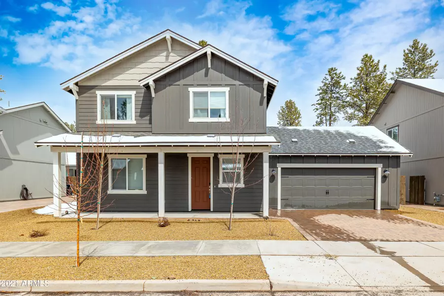 2744 W WINDTREE Drive, Flagstaff, AZ 86001