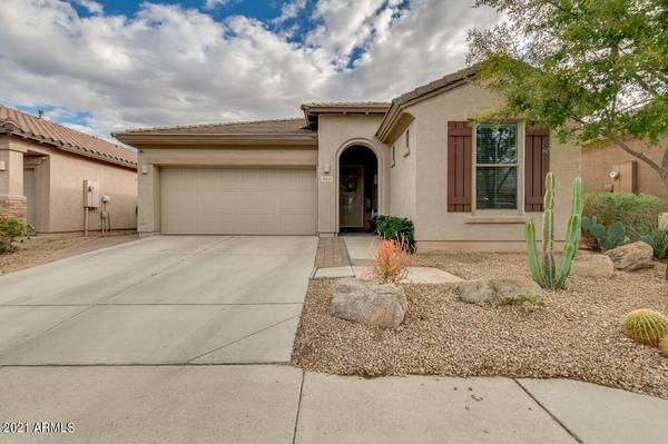 4425 W HEYERDAHL Drive, New River, AZ 85087