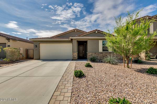 San Tan Valley, AZ 85140,779 W BLUE RIDGE Drive