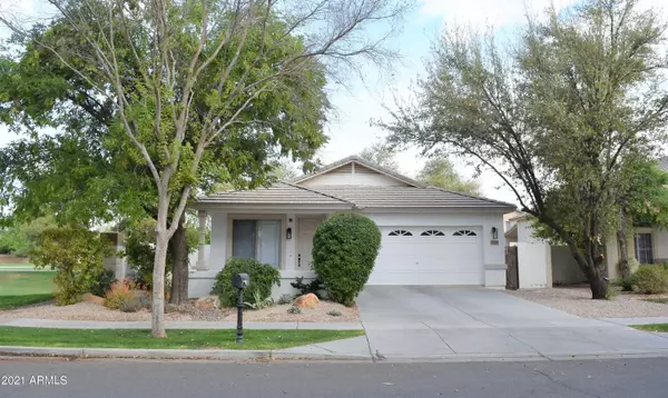 3628 E BRUCE Avenue, Gilbert, AZ 85234