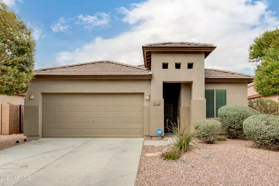 17044 W WINDERMERE Way, Surprise, AZ 85374