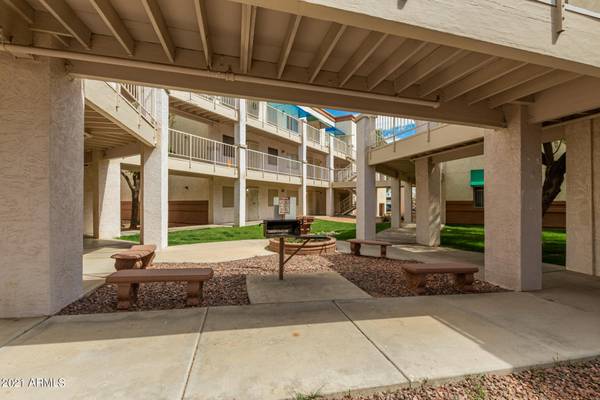 Surprise, AZ 85378,12123 W BELL Road #106