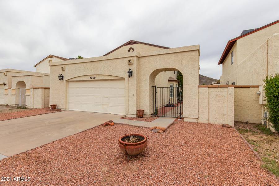 4760 W WAHALLA Lane, Glendale, AZ 85308