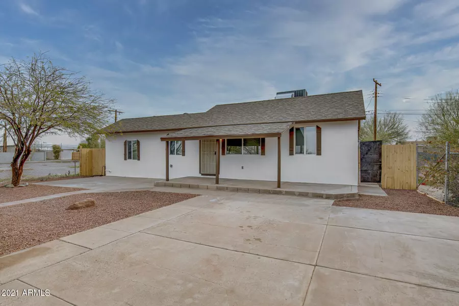 4841 S 35TH Drive, Phoenix, AZ 85041