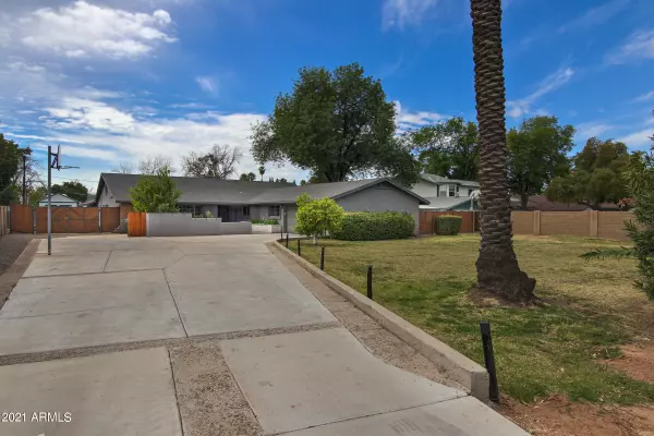 4437 E OSBORN Road, Phoenix, AZ 85018