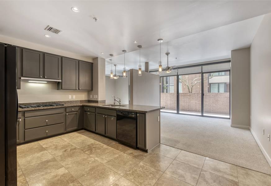 208 W PORTLAND Street #155, Phoenix, AZ 85003