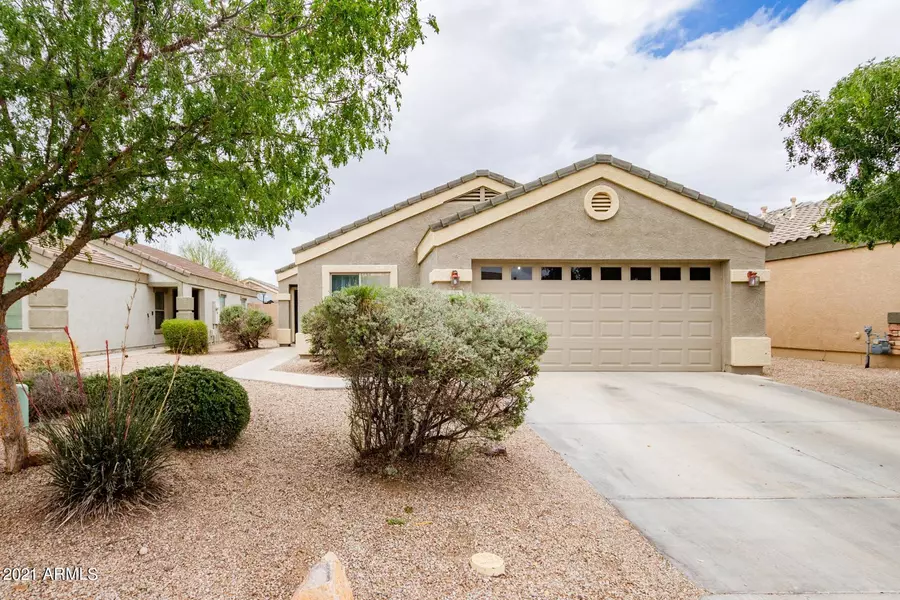 384 E MARCH Street, San Tan Valley, AZ 85140