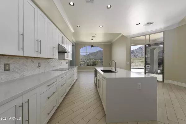 Scottsdale, AZ 85255,10794 E GREENWAY Road