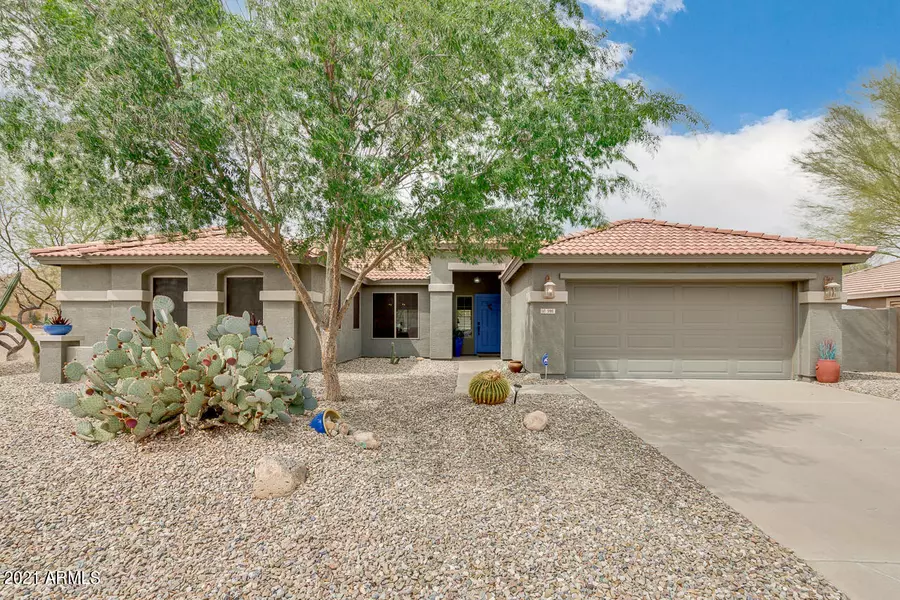 598 W PONCHO Lane, San Tan Valley, AZ 85143