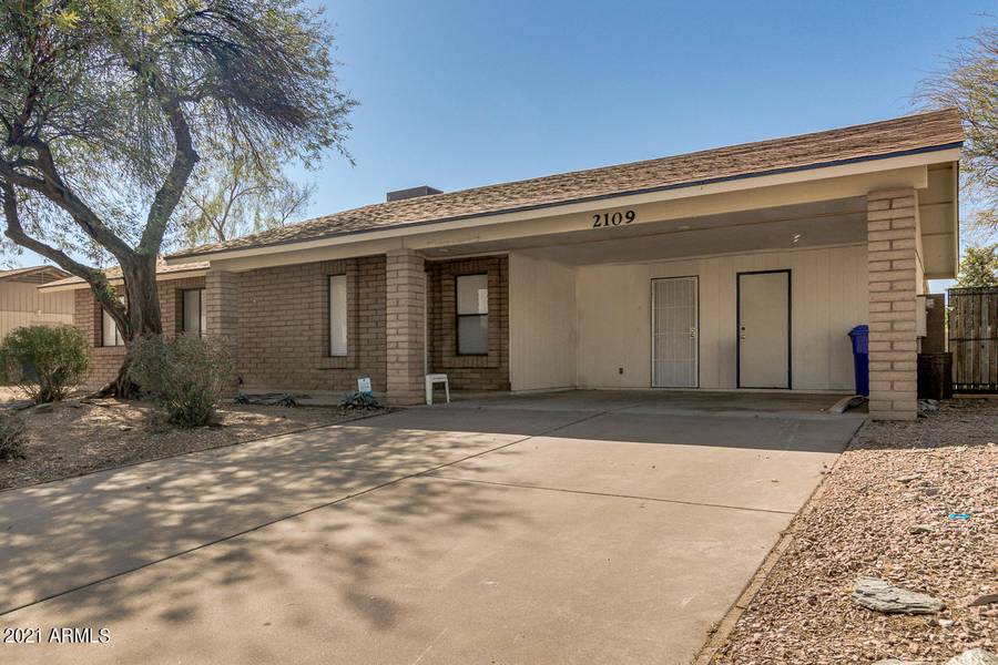 2109 W TYSON Street, Chandler, AZ 85224