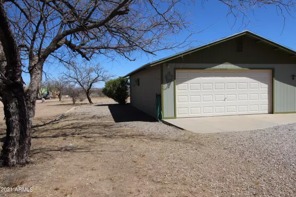 Huachuca City, AZ 85616,2264 N MUSTANG HEIGHTS Road