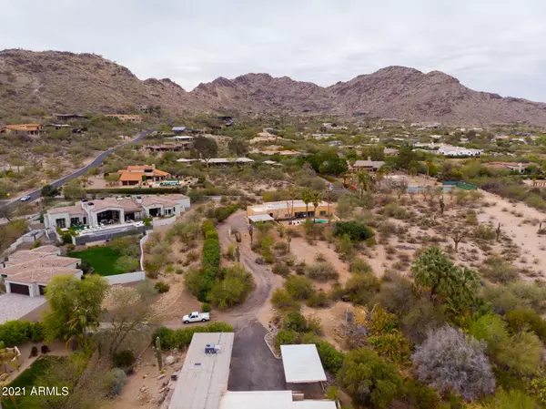 Paradise Valley, AZ 85253,6512 E Hummingbird Lane