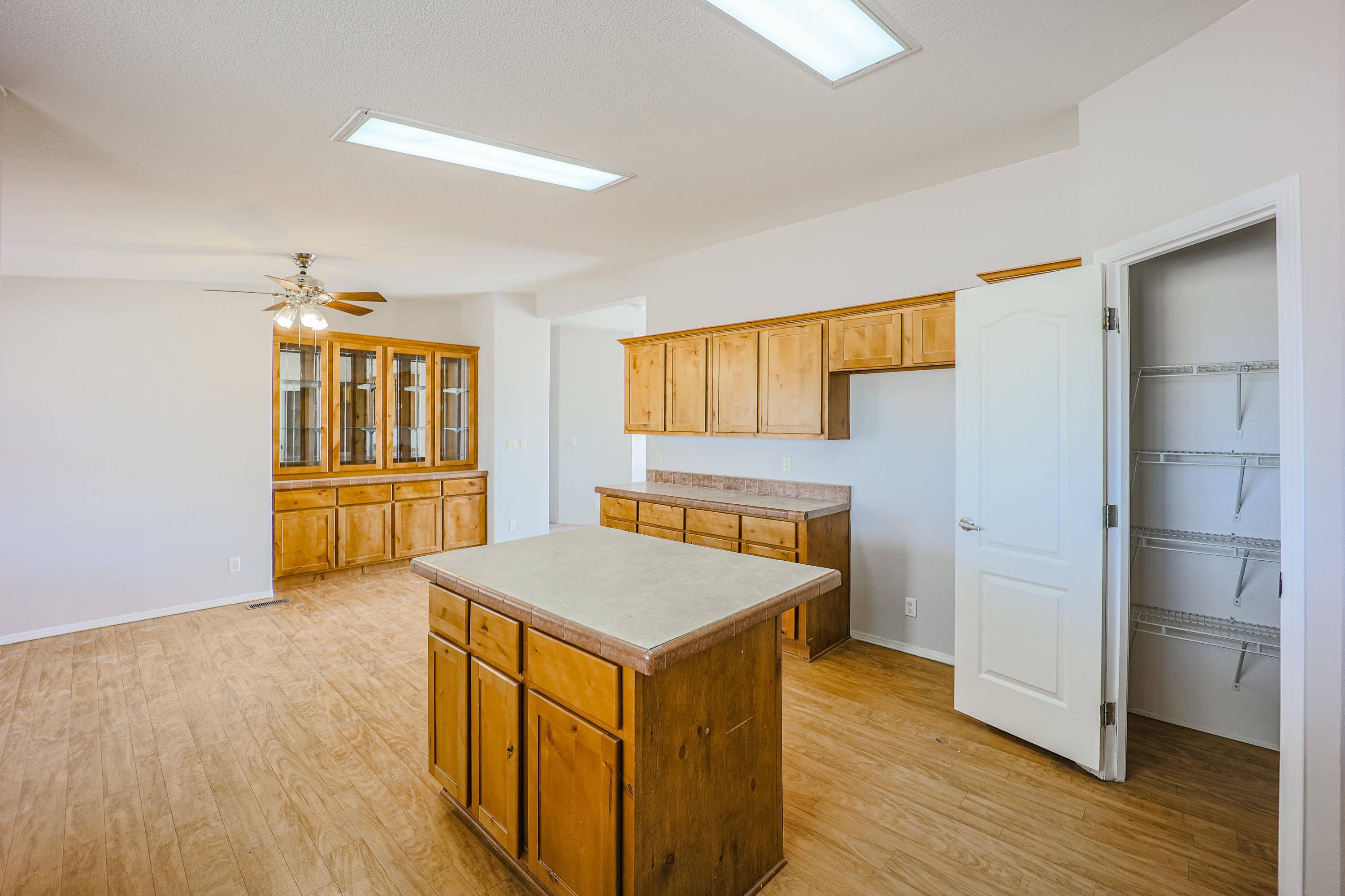 Tonopah, AZ 85354,37112 W Fillmore Street