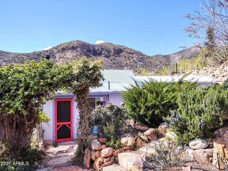 121 Clawson Avenue, Bisbee, AZ 85603