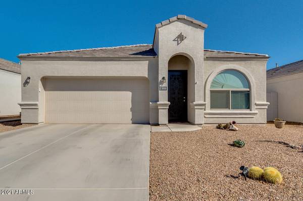 3930 W ALABAMA Lane, Queen Creek, AZ 85144