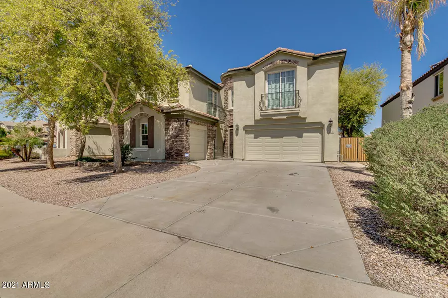 884 E MEAD Drive, Chandler, AZ 85249