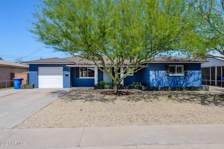 1312 W ELNA RAE Street, Tempe, AZ 85281