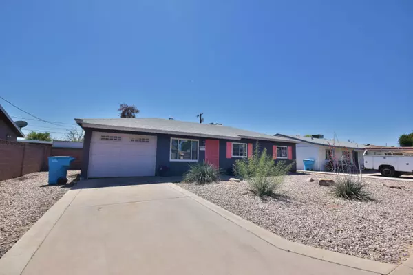 Phoenix, AZ 85015,2401 W STELLA Lane