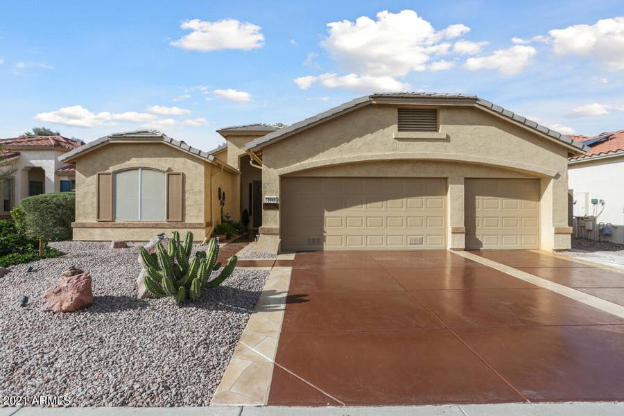 18046 W SAMMY Way, Surprise, AZ 85374