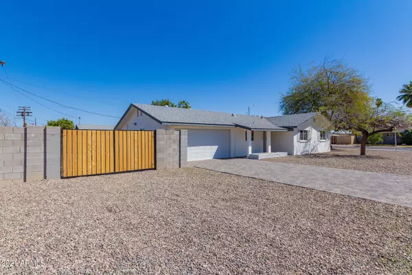 Chandler, AZ 85225,700 W OAKLAND Street