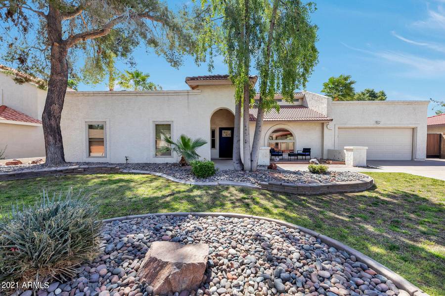 421 W MCNAIR Street, Chandler, AZ 85225