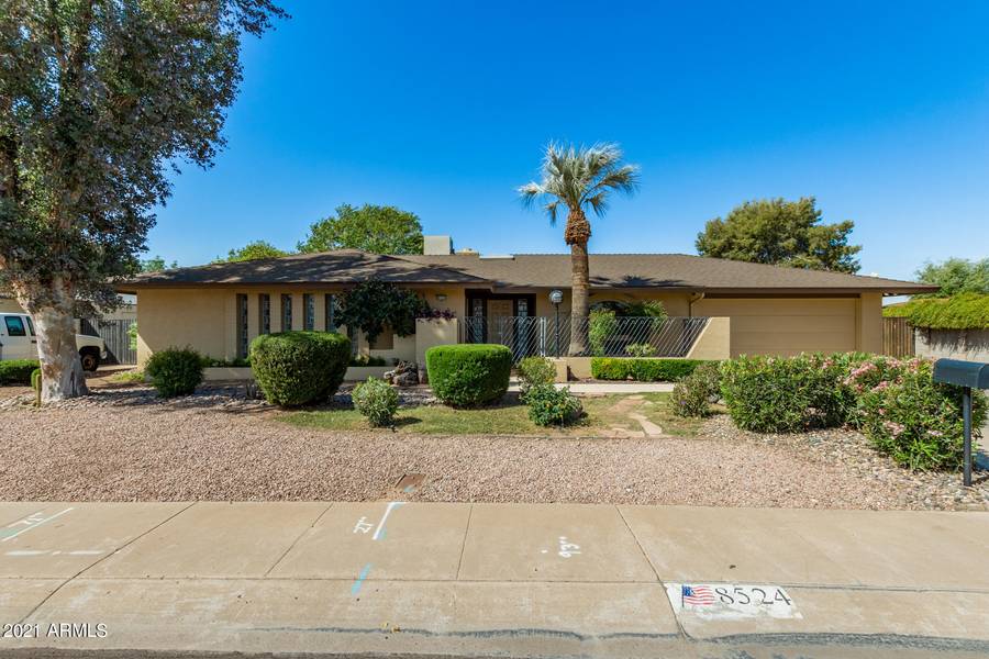 8524 N 45TH Avenue, Glendale, AZ 85302