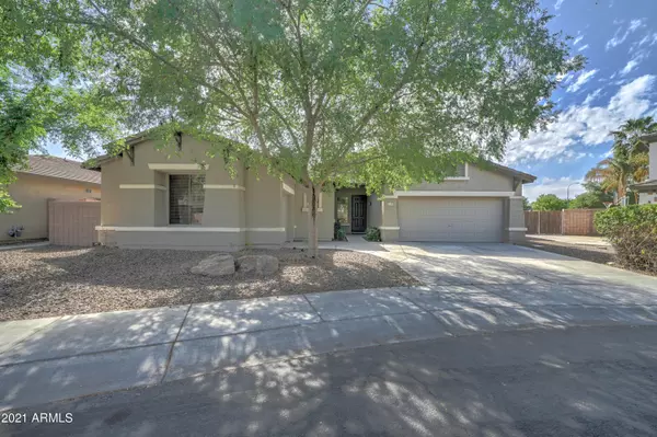 2140 S HOLGUIN Way, Chandler, AZ 85286