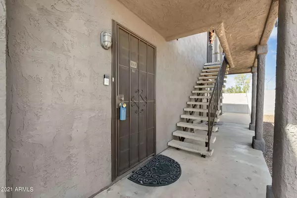 Mesa, AZ 85201,424 W BROWN Road #113