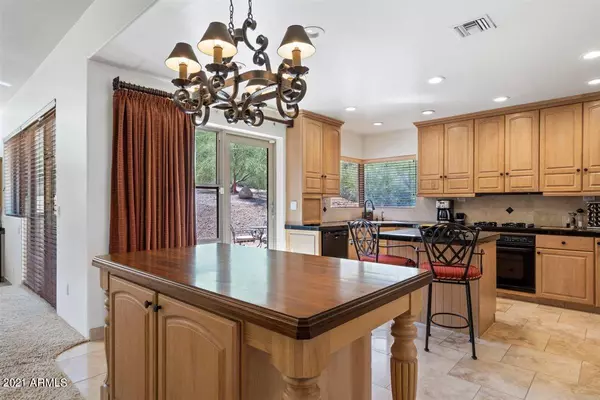 Paradise Valley, AZ 85253,5301 E PALO VERDE Drive