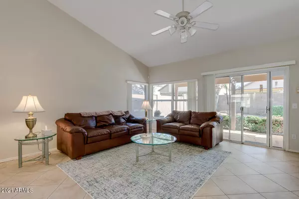 Gilbert, AZ 85296,673 E SHEFFIELD Avenue