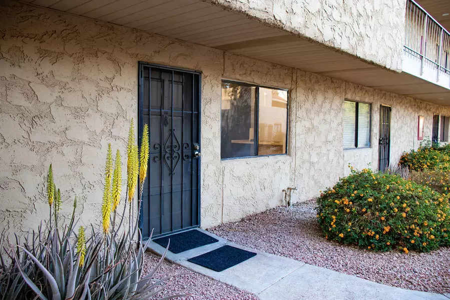 4950 N MILLER Road #140, Scottsdale, AZ 85251