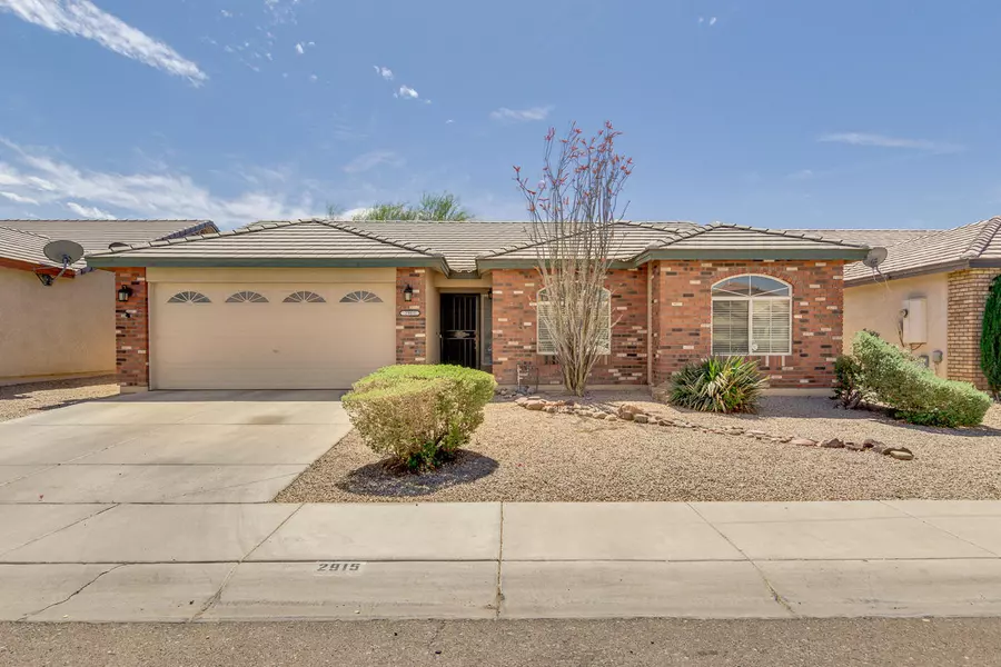 2915 W SUNLAND Avenue, Phoenix, AZ 85041