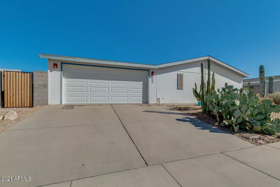 9734 E EMPRESS Avenue, Mesa, AZ 85207