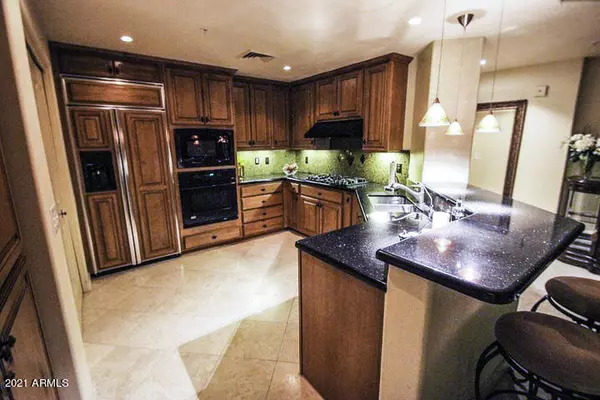 Scottsdale, AZ 85254,15802 N 71ST Street #301