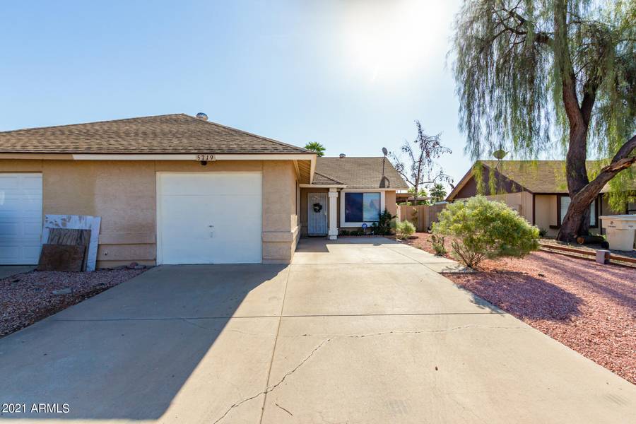 5719 N 67TH Drive, Glendale, AZ 85303