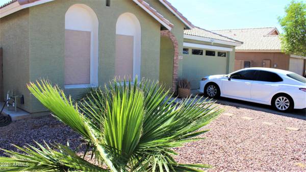 Tolleson, AZ 85353,2009 S 86th Drive