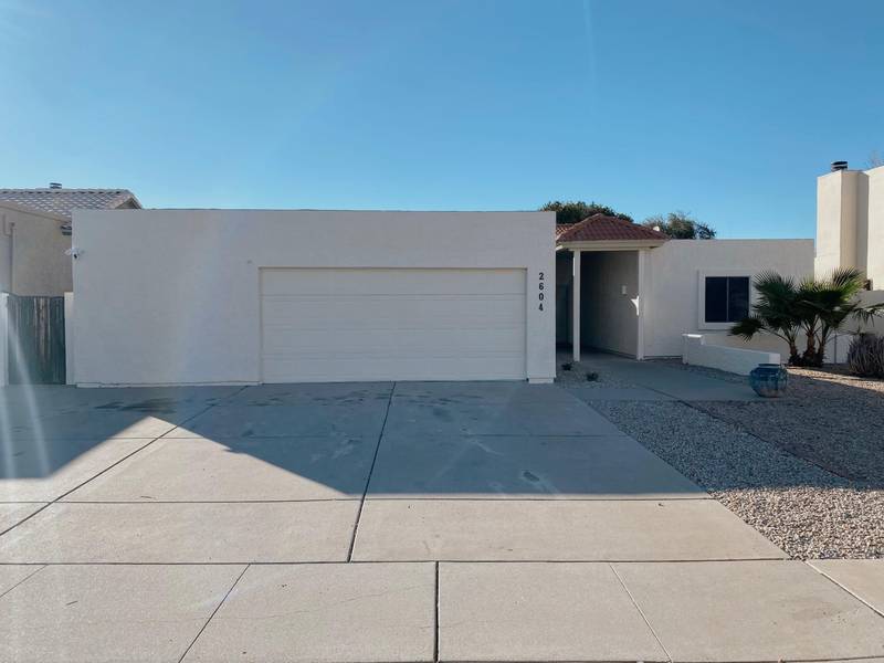 2604 S SIESTA Drive, Tempe, AZ 85282