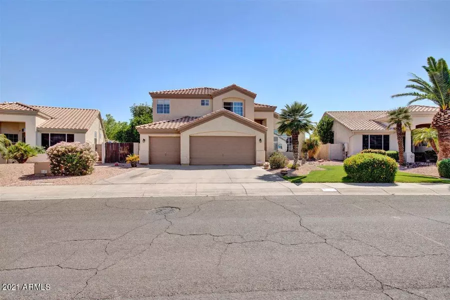 203 W CANDLEWOOD Lane, Gilbert, AZ 85233