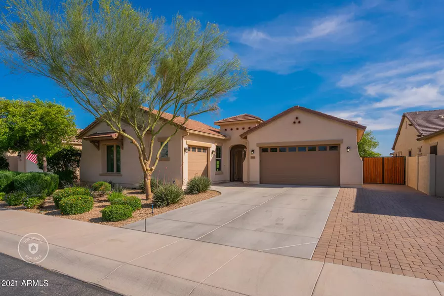 16187 W CORONADO Road, Goodyear, AZ 85395