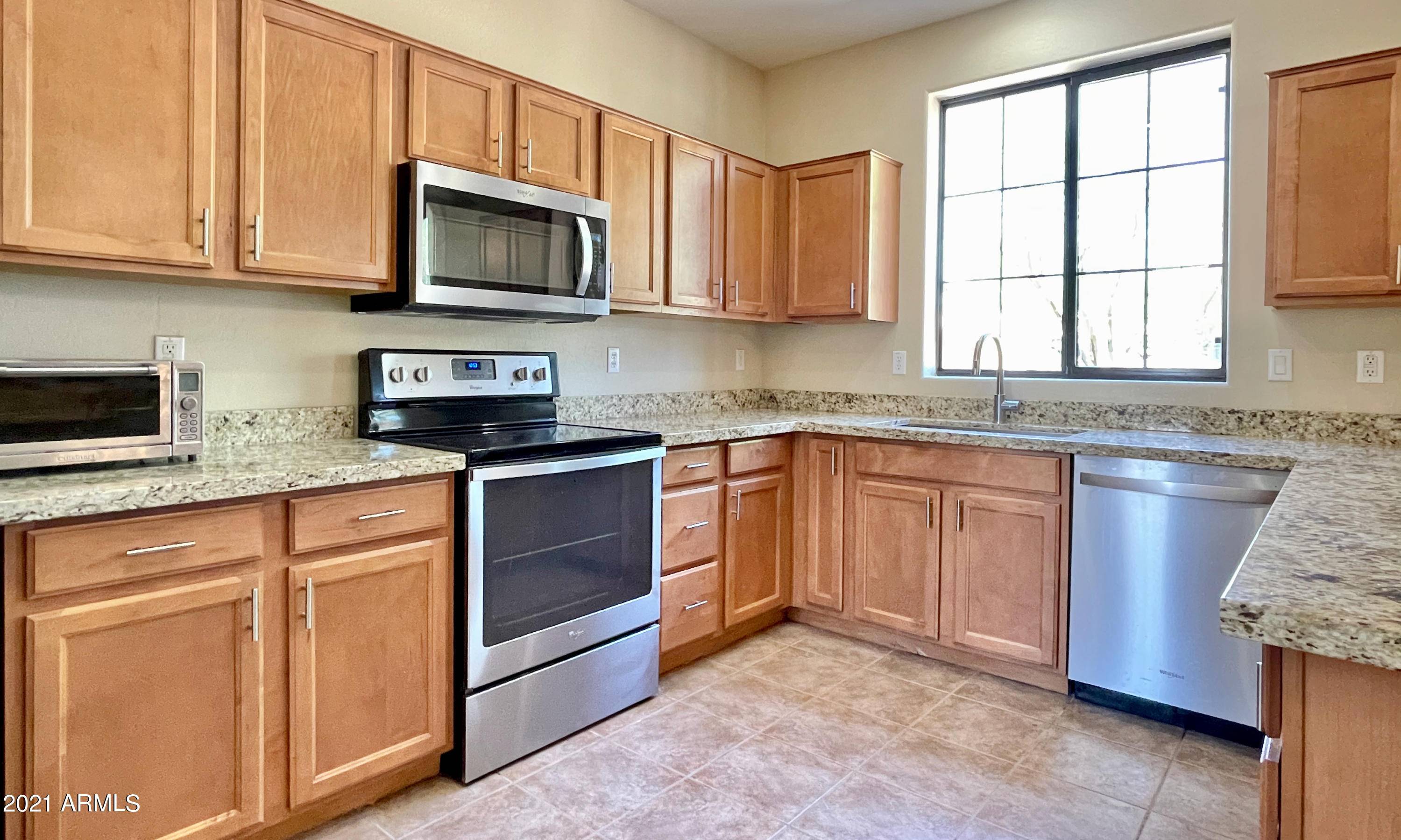 Phoenix, AZ 85085,2422 W JAKE Haven