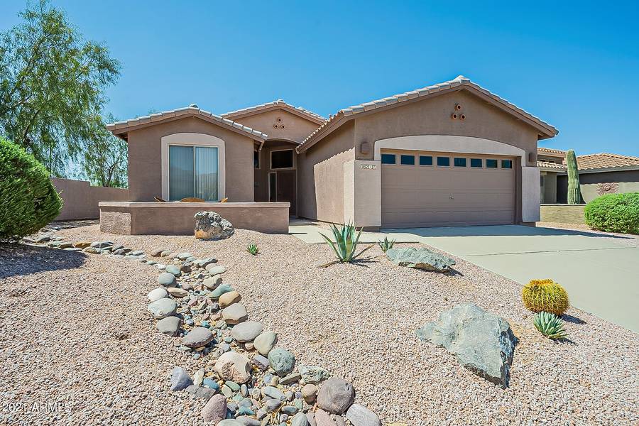 8217 E EASY SHOT Lane, Gold Canyon, AZ 85118