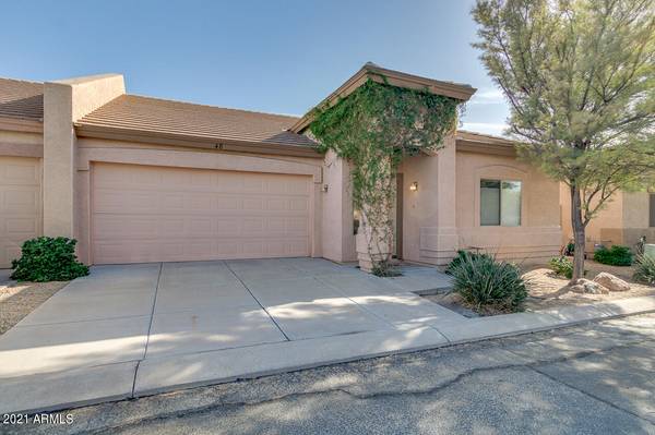 Mesa, AZ 85206,44 S GREENFIELD Road #48