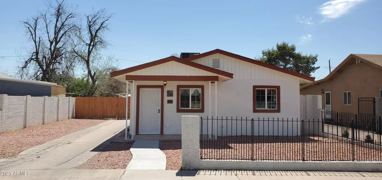 5547 W STATE Avenue, Glendale, AZ 85301