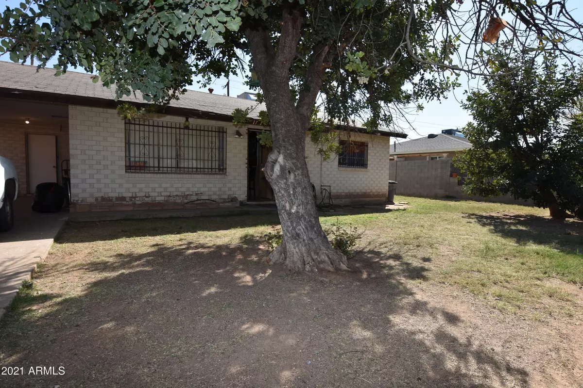 Phoenix, AZ 85042,1731 E BURGESS Lane