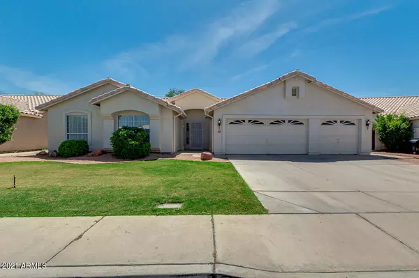 393 W AMOROSO Drive, Gilbert, AZ 85233