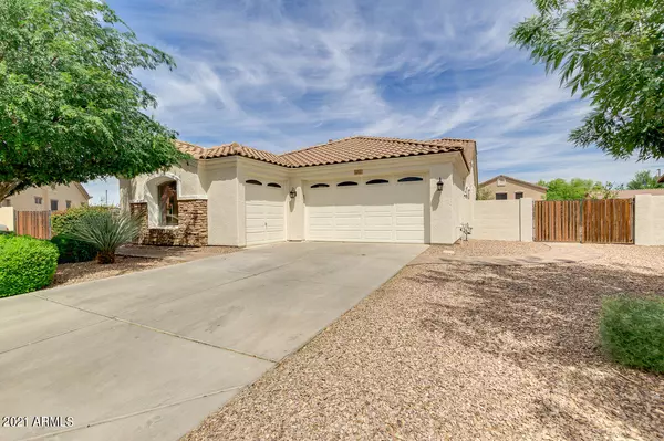 1228 E ARROWHEAD Trail, Gilbert, AZ 85297