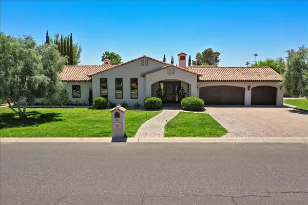 7027 E VISTA Drive, Paradise Valley, AZ 85253